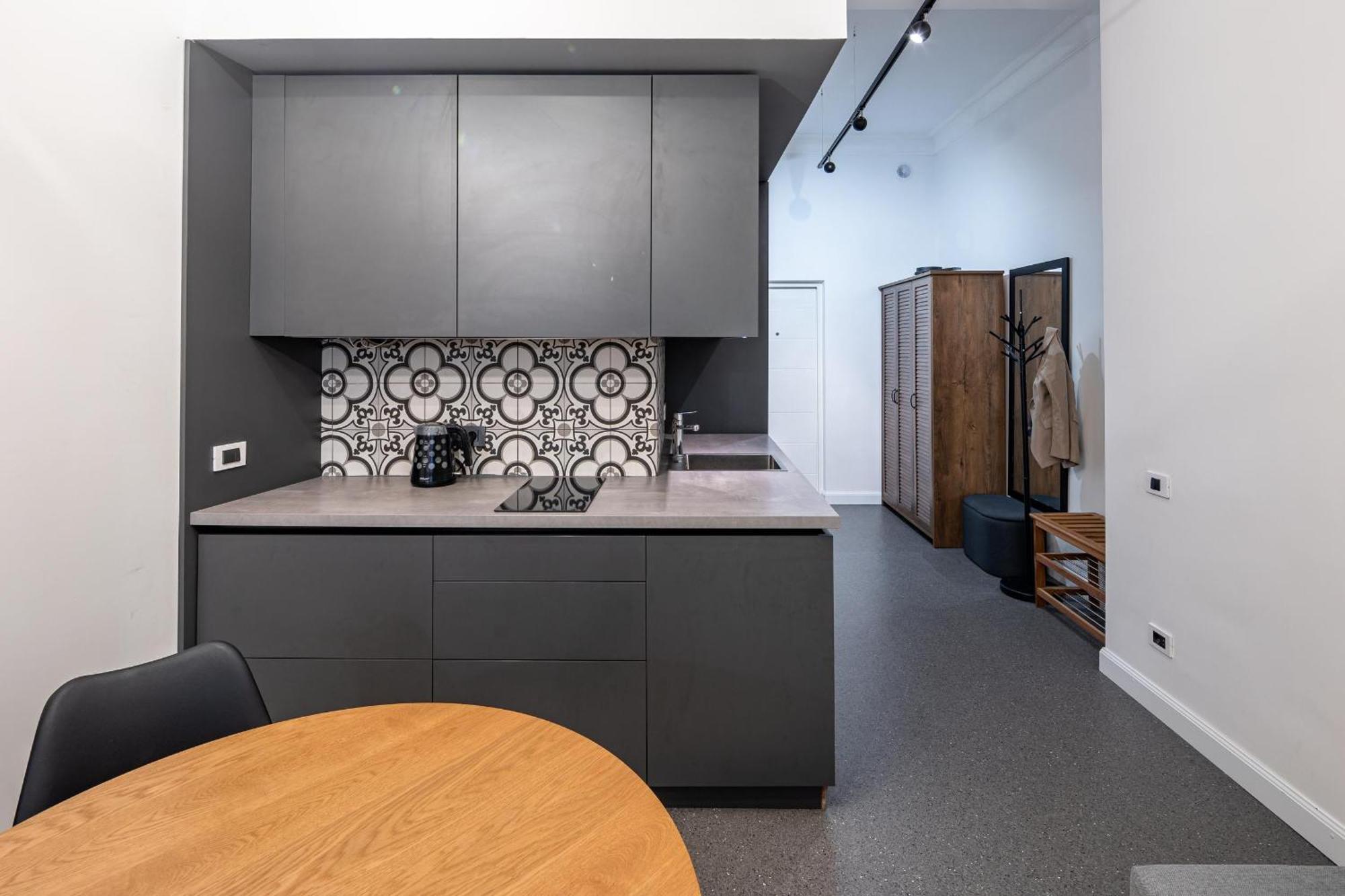 Apartamenty On Knyazya Romana Leopoli Esterno foto